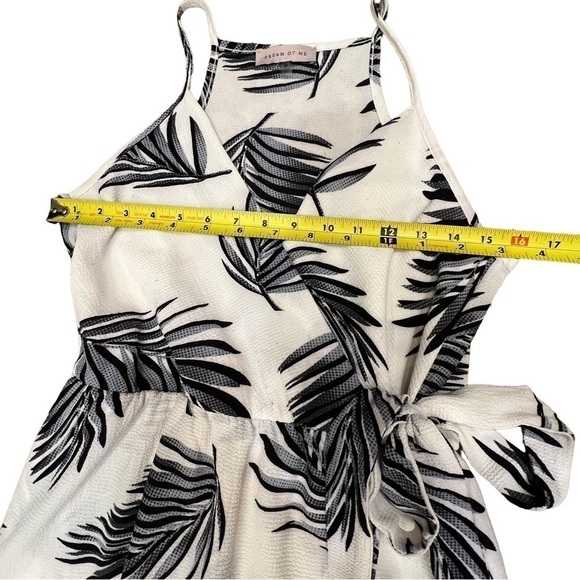 Dream of Me Palm Tree Print Dress with layered Ruffled Skirt, Size Medium - Picture 11 of 17